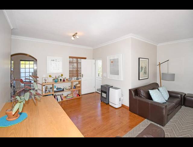 3 BEDROOM APARTMENT FOR SALE IN CRAIGHALL